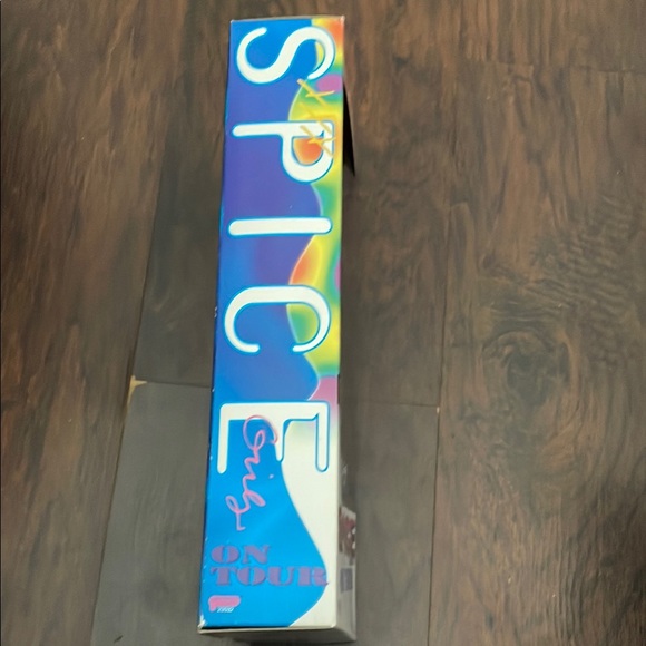 Spice Girls On Tour Doll - Picture 7 of 8